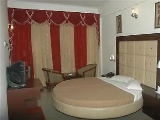Silky Resorts Zirakpur