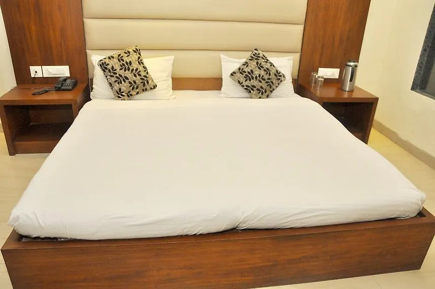 Ξενοδοχείο Silky Resorts Zirakpur